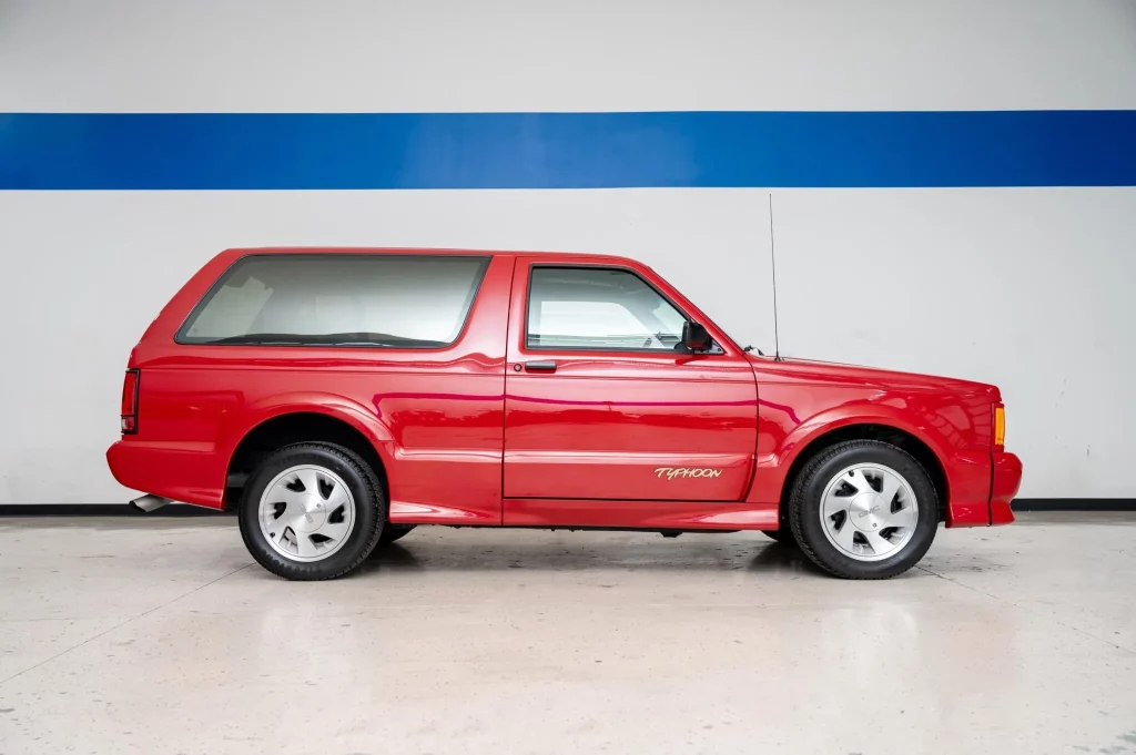 1993 GMC Typhoon BaT 14 Motor16