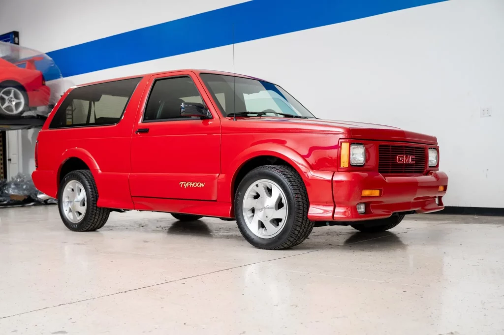 1993 GMC Typhoon BaT 15 Motor16