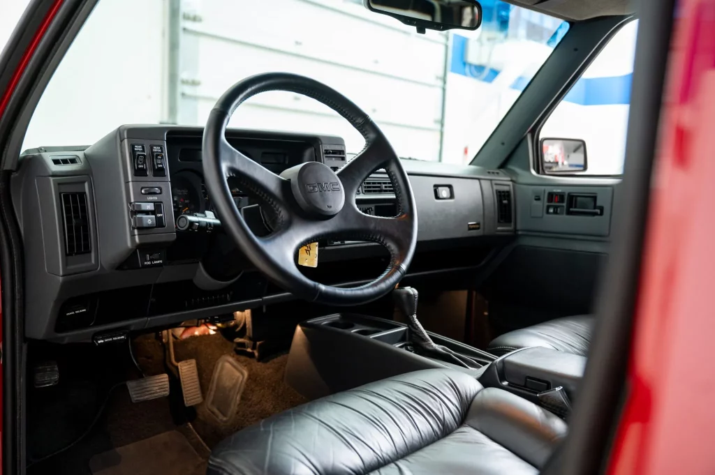 1993 GMC Typhoon BaT 18 Motor16