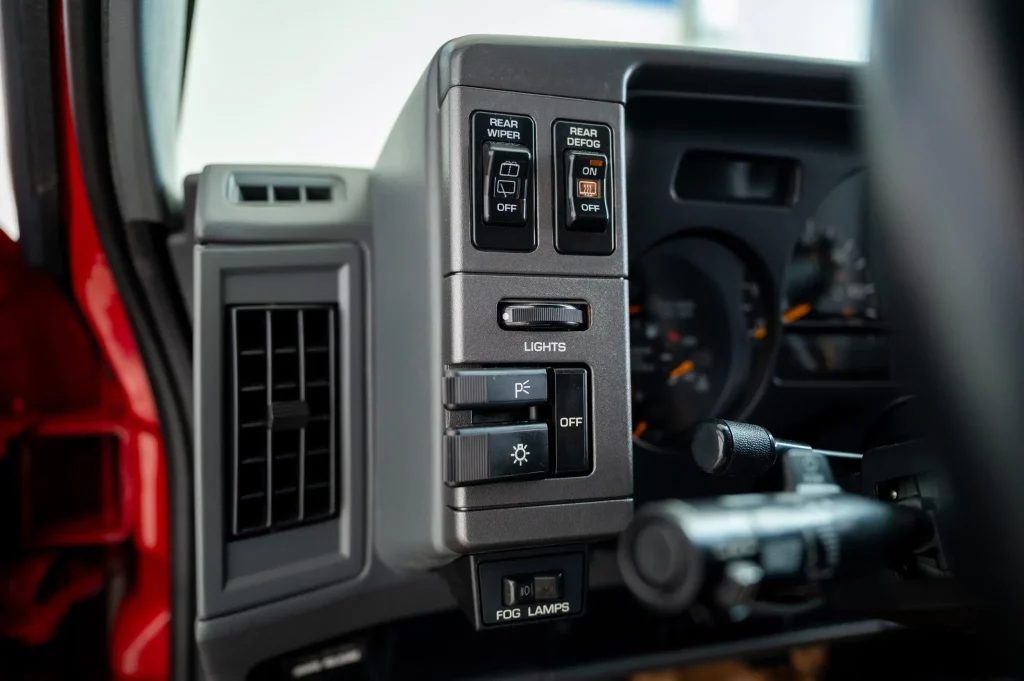 1993 GMC Typhoon BaT 23 Motor16
