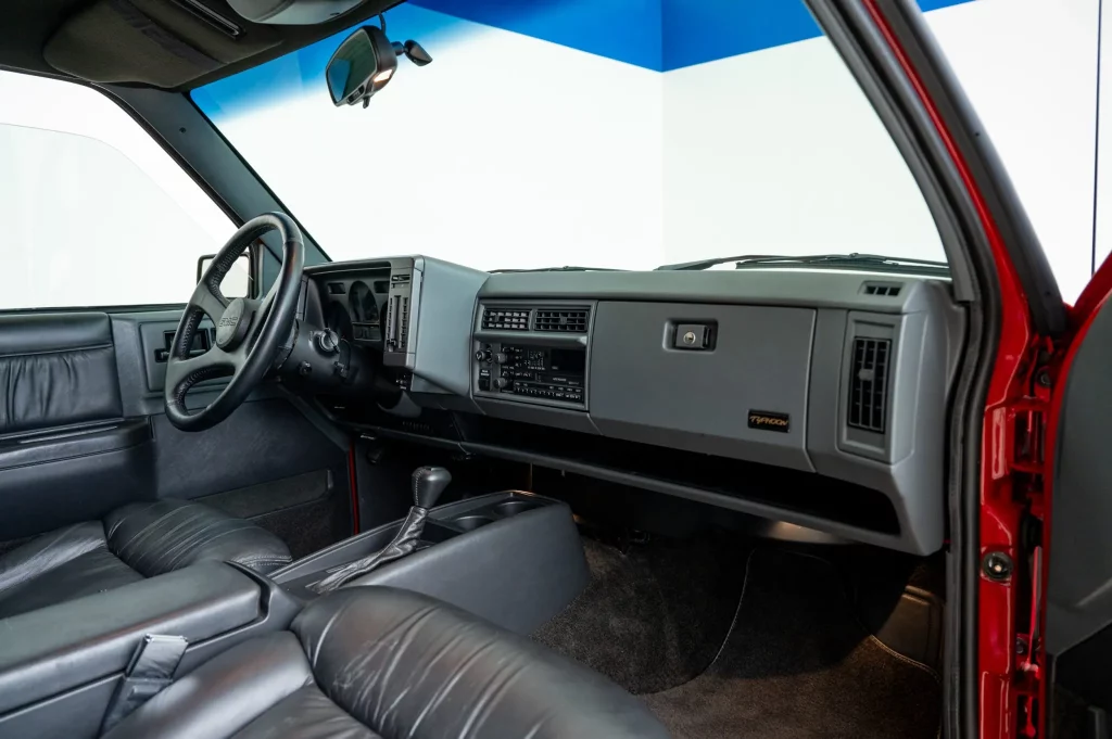 1993 GMC Typhoon. BaT. Imagen interior.