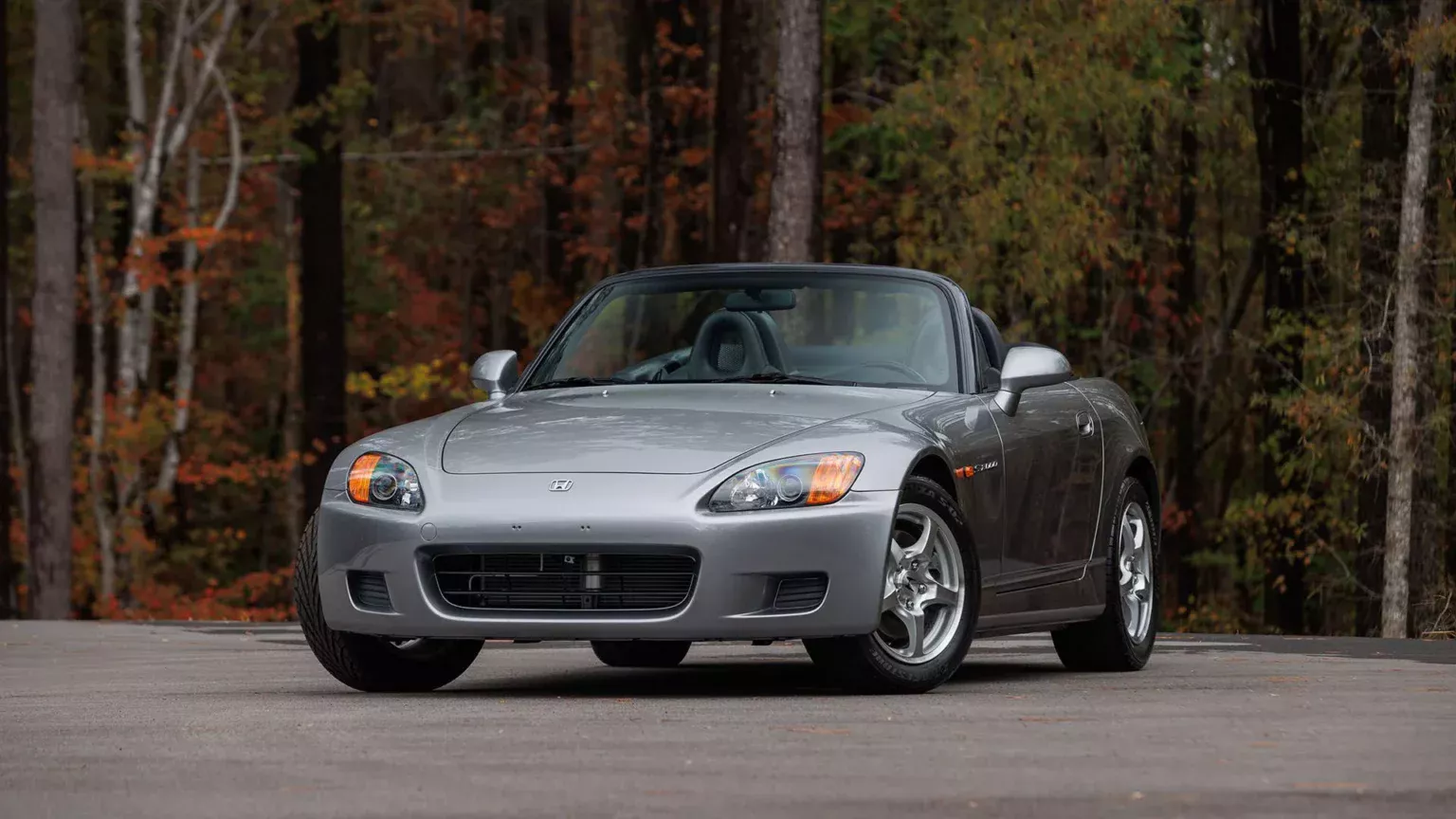 2000-honda-s2000-broad-arrow-51.webp