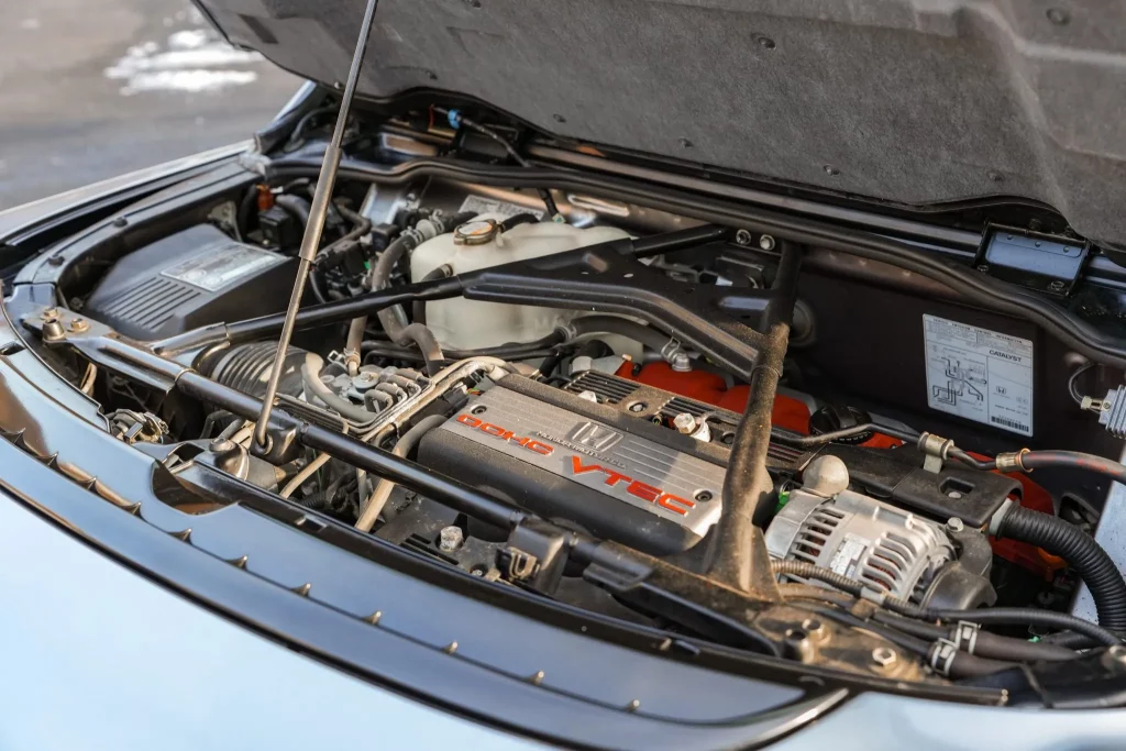 2001 Honda NSX-T. BaT. Imagen motor.