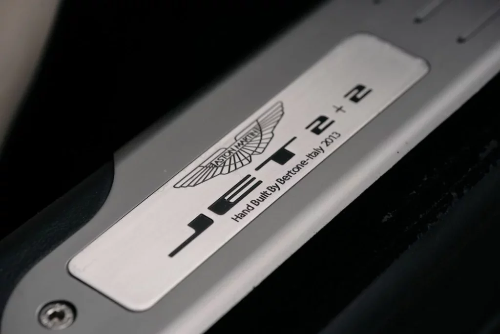 2013 Aston Martin Rapide Shooting Brake 11 Motor16