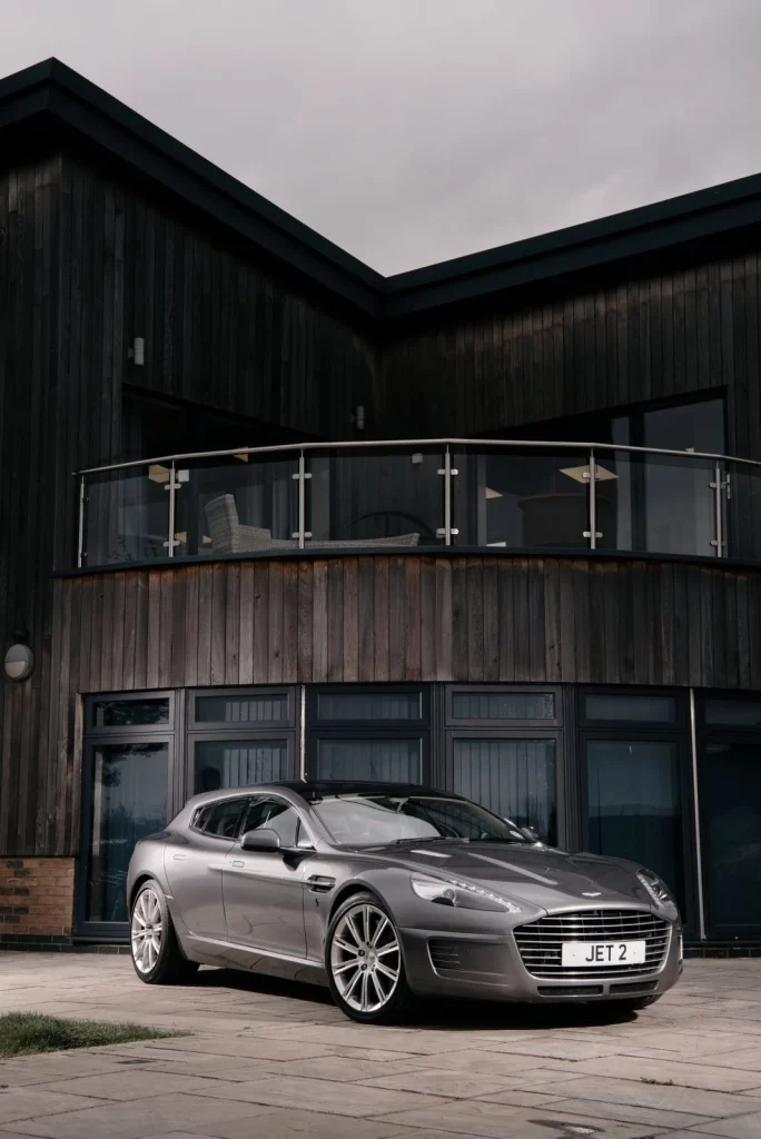 2013 Aston Martin Rapide Shooting Brake 21 Motor16
