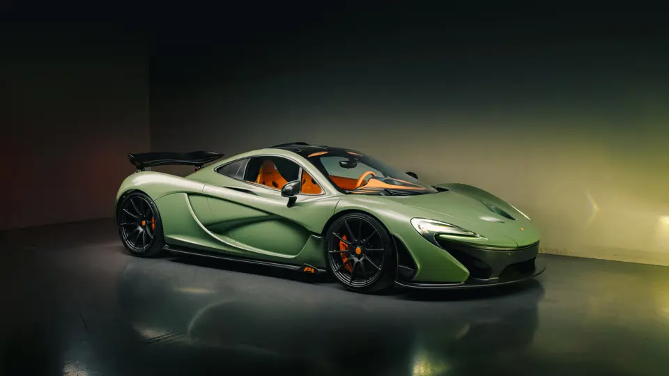 ¿Quieres ver un McLaren P1 único? Enciende la luz 6 Motor16 2013 McLaren P1 RM Sothebys 10 Motor16