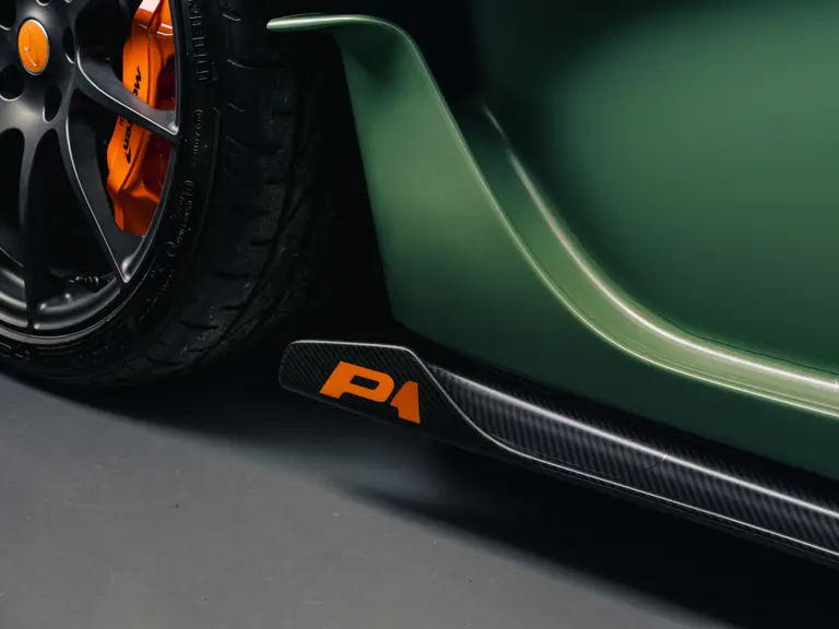 ¿Quieres ver un McLaren P1 único? Enciende la luz 23 Motor16 2013 McLaren P1 RM Sothebys 37 Motor16