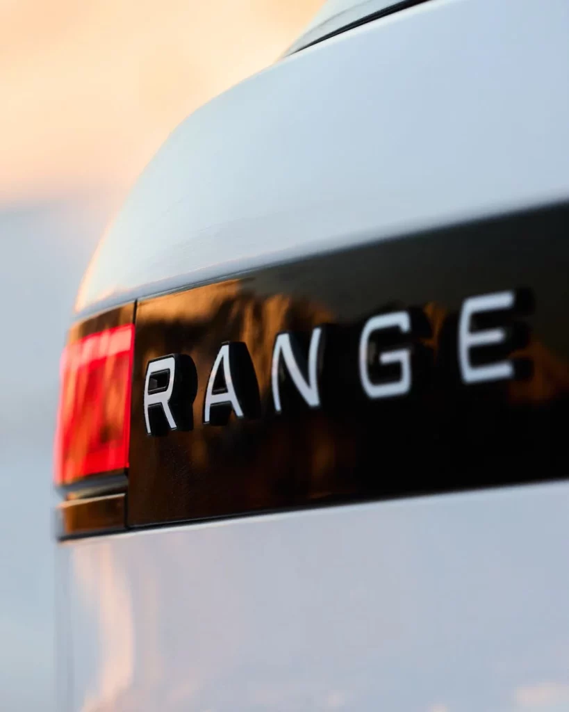 Range Rover Sport SV Park City Edition: 635 CV de pura exclusividad 19 Motor16 2025 Range Rover Sport Park City 10 Motor16