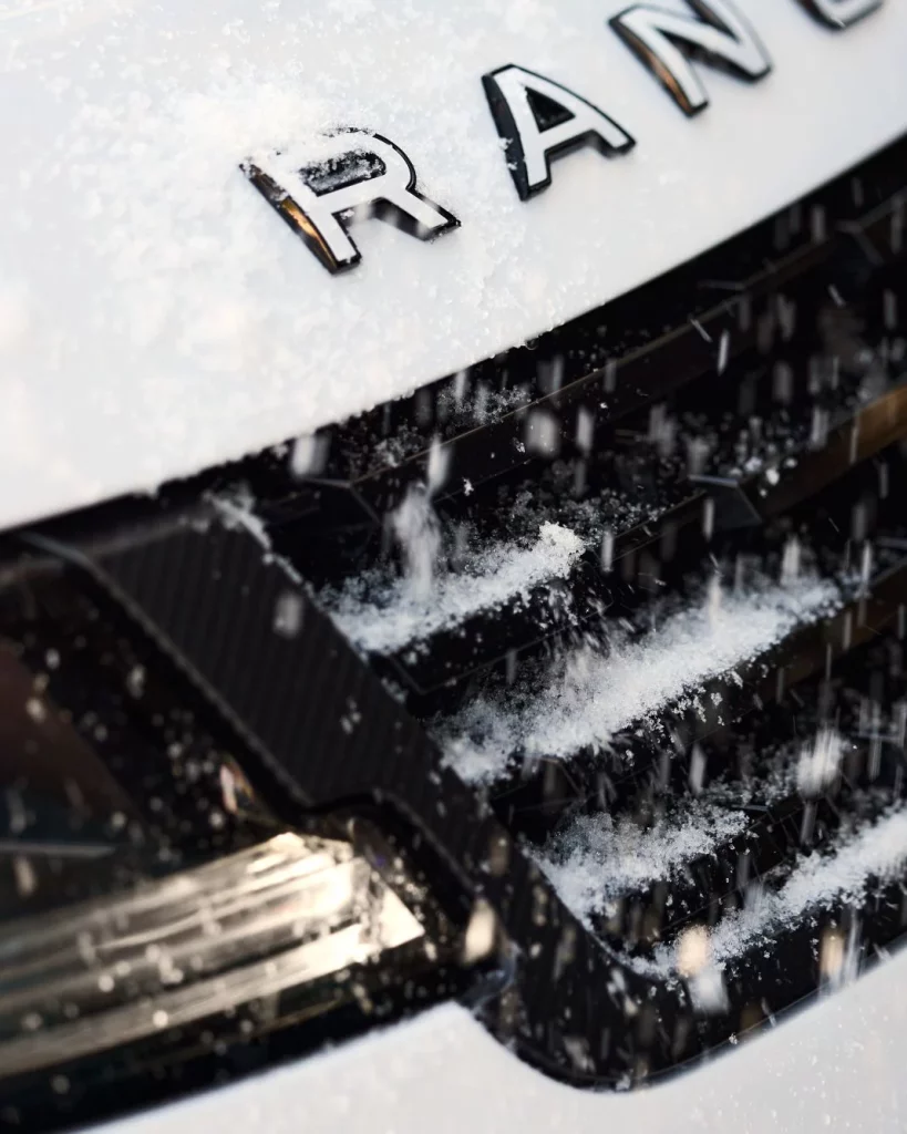 Range Rover Sport SV Park City Edition: 635 CV de pura exclusividad 10 Motor16 2025 Range Rover Sport Park City 22 Motor16