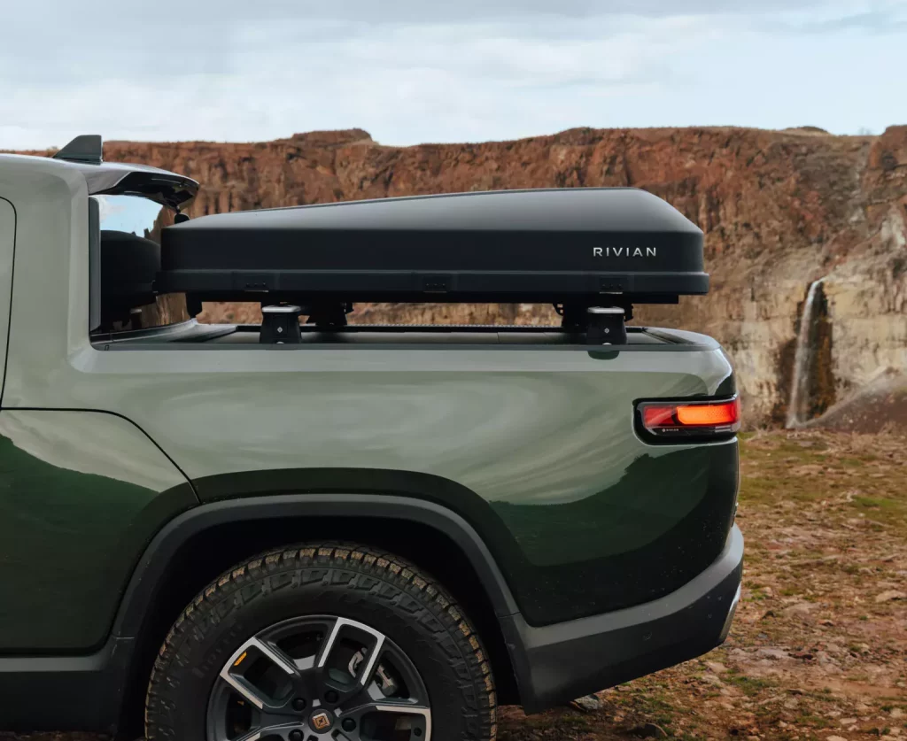 2025 Rivian R1T. iKamper Tienda de Campaña. Imagen detalle.