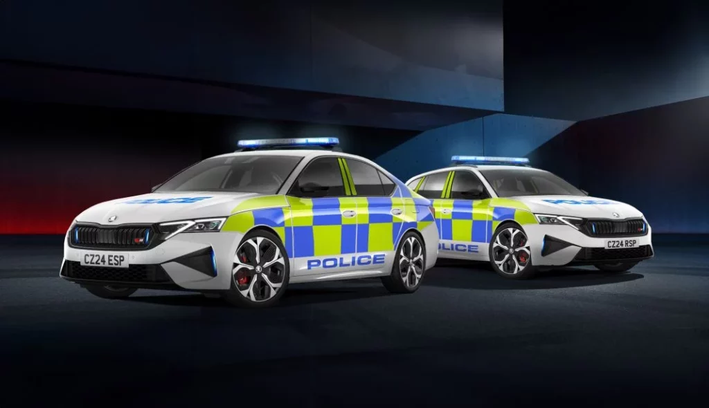 El Skoda Octavia más potente de la historia llega a las manos de la policía 1 Motor16 2025 Skoda Octavia RS Policía UK. Imagen carrocerías.