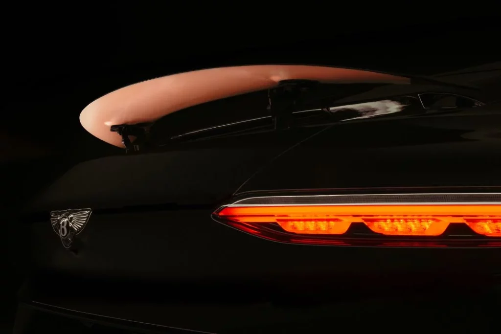 El Bentley Batur más exclusivo se viste en oro rosa de 18 quilates 13 Motor16 2025 The Black Rose Bentley Batur 15 Motor16