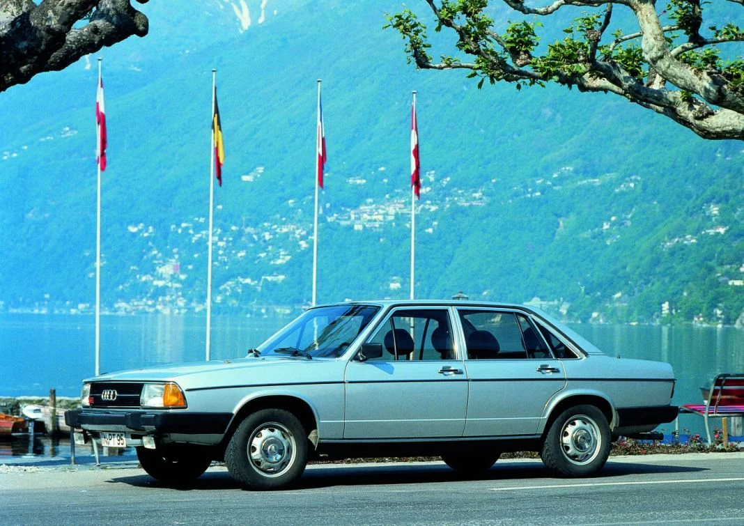 AUDI-100-1977.webp
