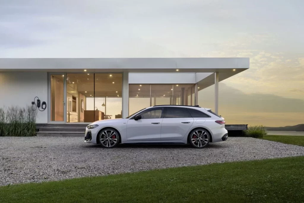 AUDI A5 AVANT E HYBRID 7 Motor16