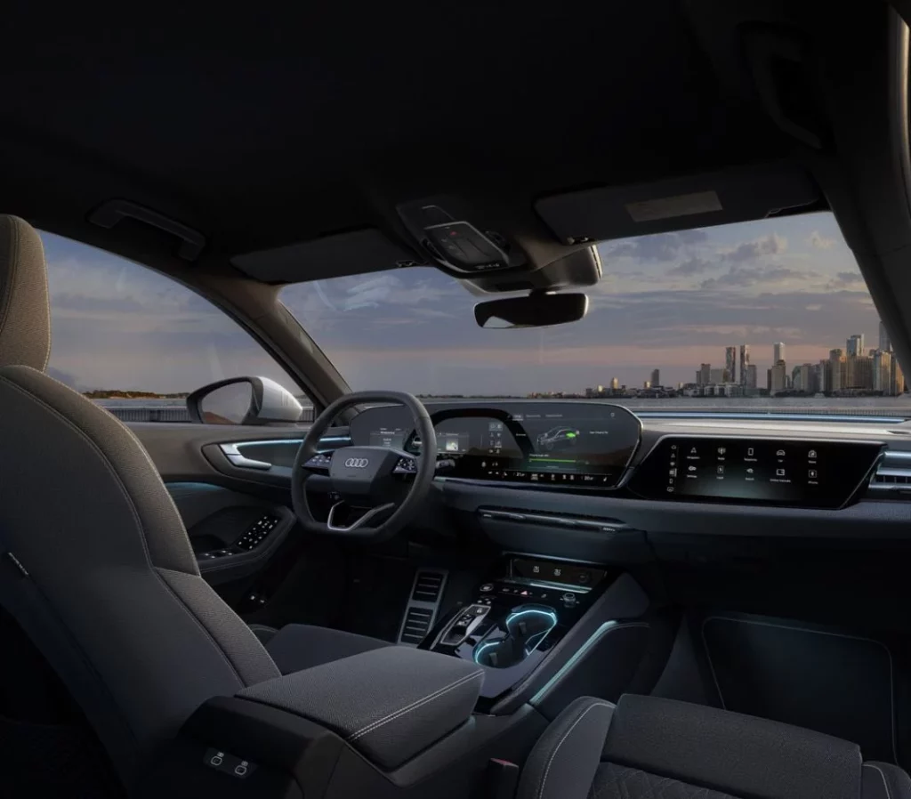 AUDI A5 SEDAN E HYBRID 23 Motor16