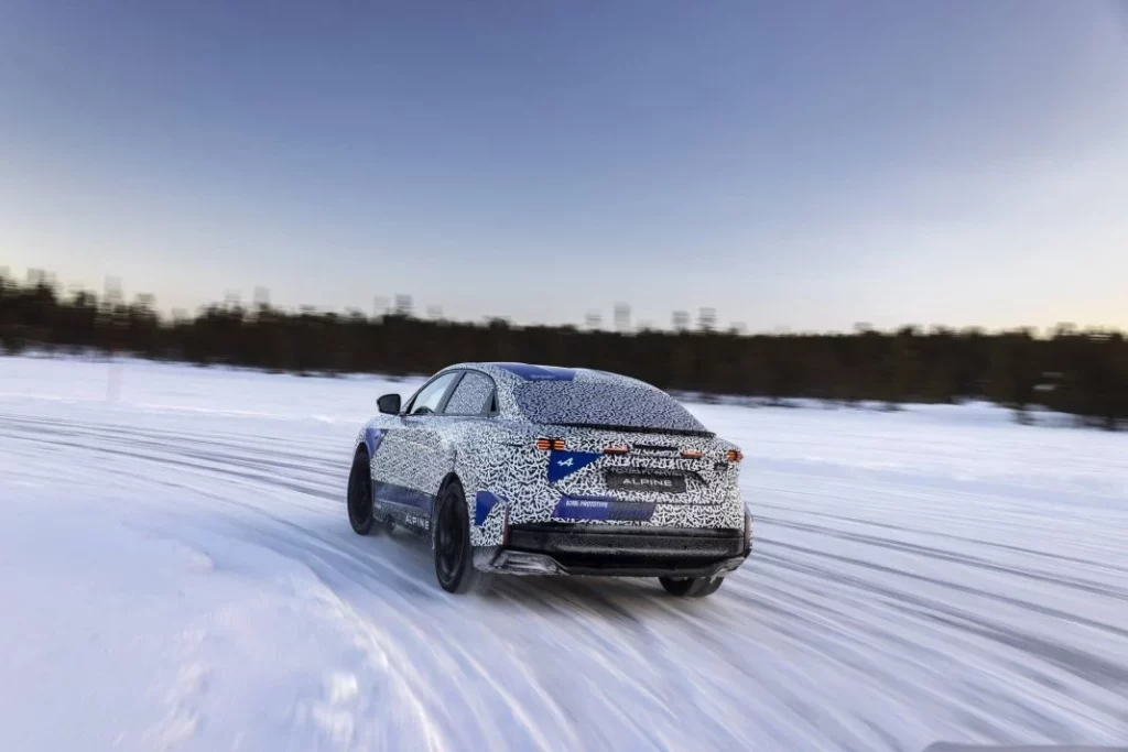 El Alpine A390 se traslada al norte de Suecia para las pruebas invernales 14 Motor16 Alpine A390 2025 laponia 10 Motor16