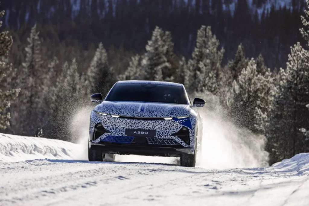 El Alpine A390 se traslada al norte de Suecia para las pruebas invernales 30 Motor16 Alpine A390 2025 laponia 26 Motor16
