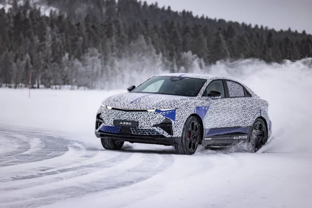 El Alpine A390 se traslada al norte de Suecia para las pruebas invernales 2 Motor16 Alpine A390 2025 laponia 62 Motor16
