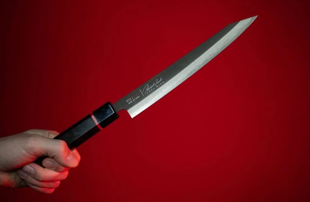 CUCHILLO SUSHI NISSAN 4 Motor16