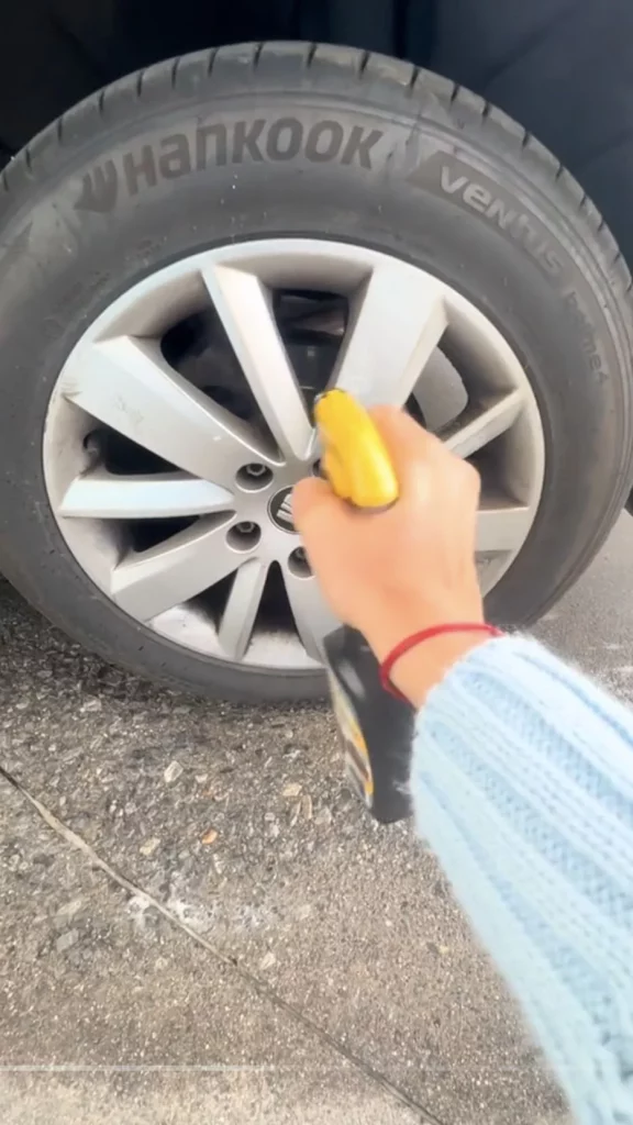 Producto de Mercadona para limpiar llantas
