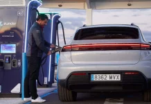 El estudio que demuestra que somos unos ‘zoquetes’ al hablar del coche eléctrico