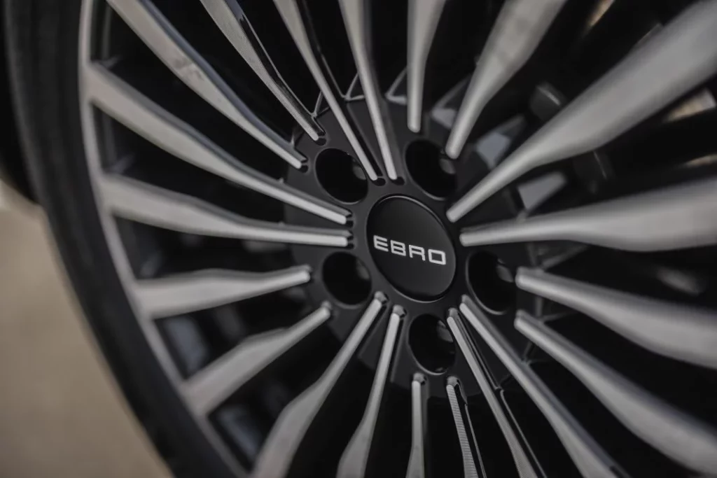 EBRO s800 detalle 4 Motor16