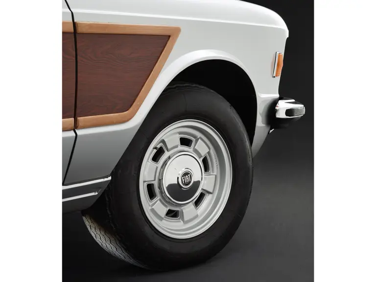 FIAT 130 GIOVANNI AGNELLI 26 Motor16