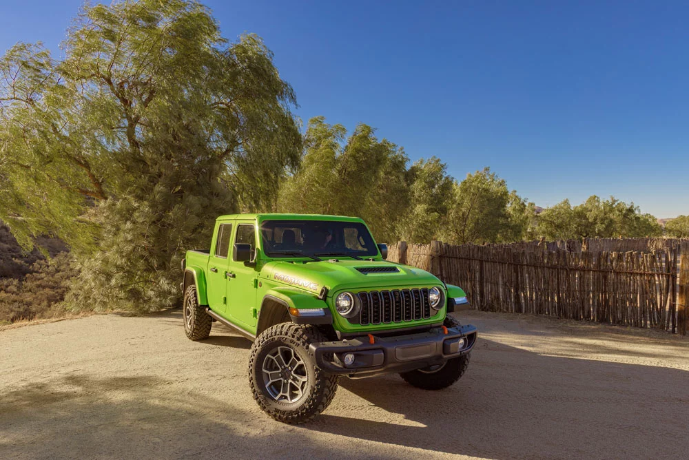 El color, con nombre de coctel, que deslumbra en los Jeep más brutales 1 Motor16 JP025 116GL Motor16