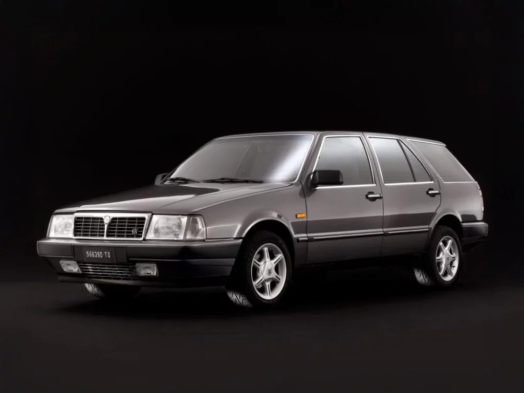 Lancia Thema Familiare Zagato station wagon 1985 2 Motor16