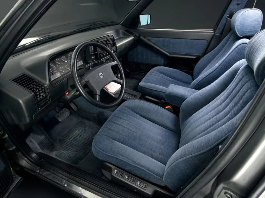 Lancia Thema Familiare Zagato station wagon 1985 9 Motor16