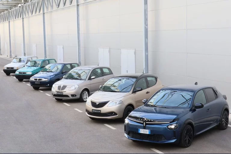 El Lancia Ypsilon/Y10 ya es todo un ‘cuarentón’