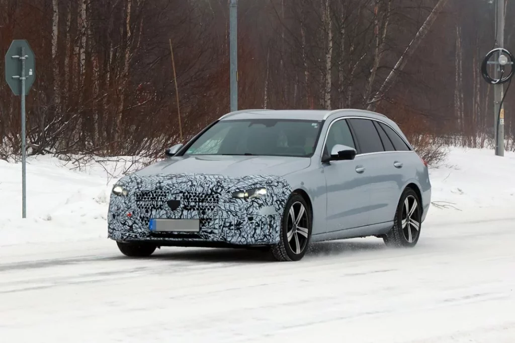 Mercedes Clase C 2026 5 Motor16