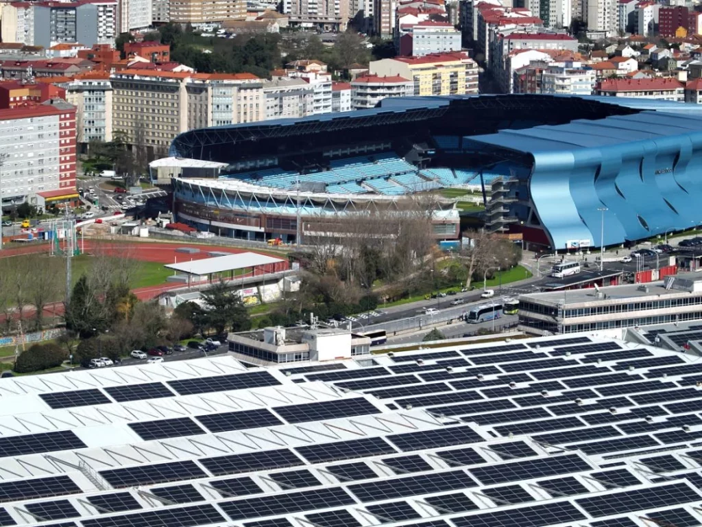STELLANTIS VIGO PLANTA SOLAR SOBRE CUBIERTA14 Motor16
