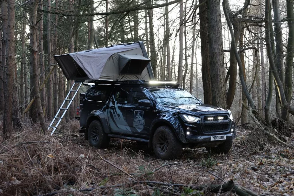 isuzu d max camper arctic trucks espana 1 Motor16