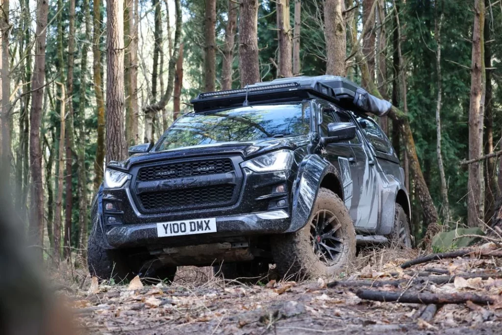 isuzu d max camper arctic trucks espana 4 Motor16