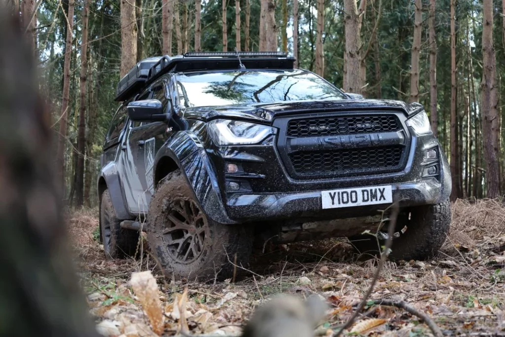 isuzu d max camper arctic trucks espana 9 Motor16