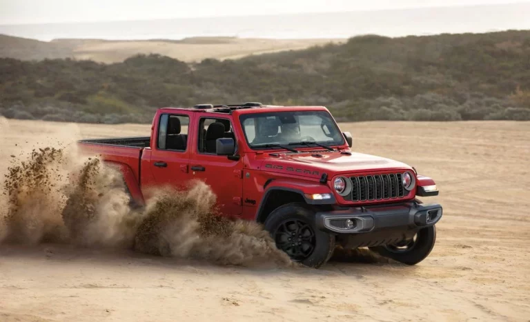 Este Jeep Gladiator Big Bear Edition 2025 está pensado para ser disfrutado al sol