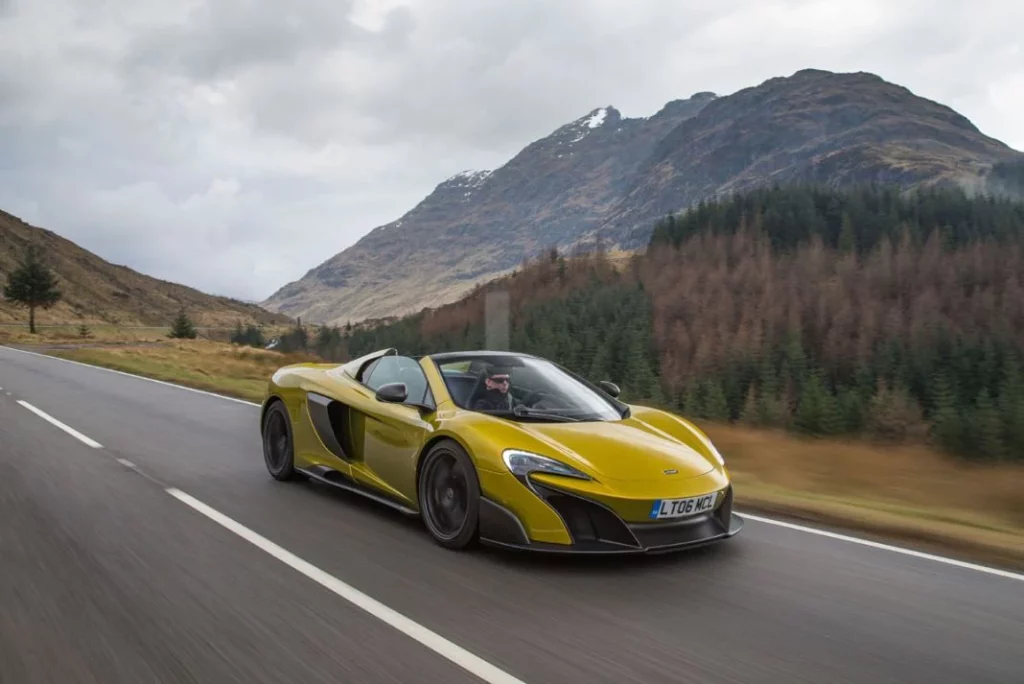 Los seis McLaren LT que escriben sus 10 años de deportividad máxima 4 Motor16 mclaren 675ltspidermedialaunch 1182 Motor16
