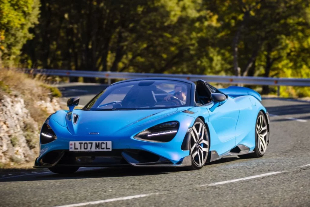 Los seis McLaren LT que escriben sus 10 años de deportividad máxima 8 Motor16 McLaren 765 LT Spider. Foto: McLaren