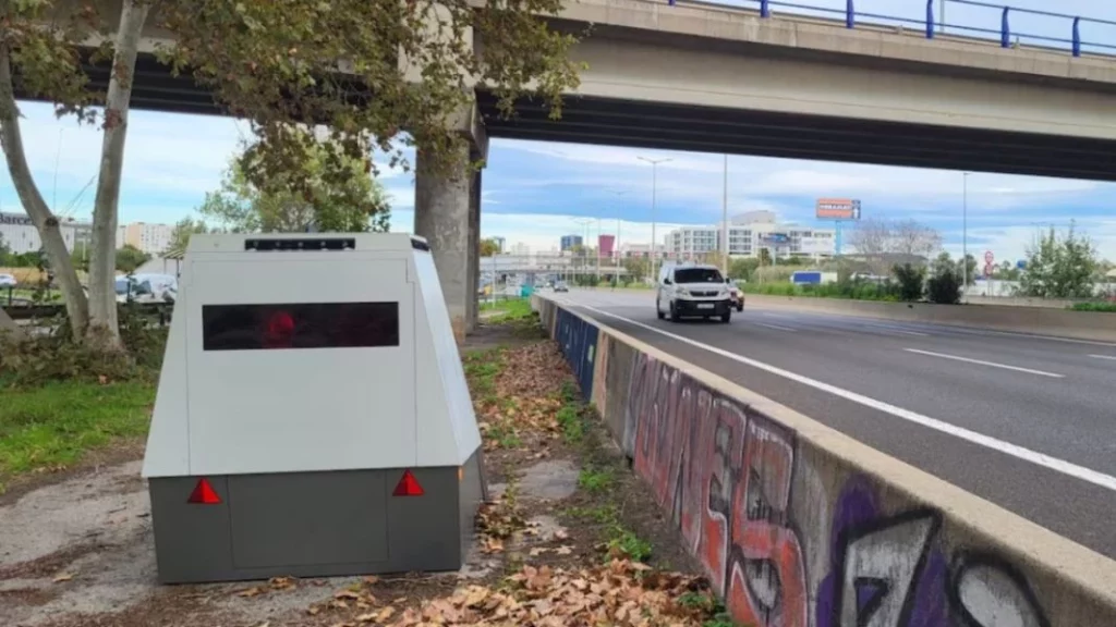 Este es el peligro de colocar radares de velocidad que se mueven 1 Motor16 ¿Por qué se usan estos tipos de radares?