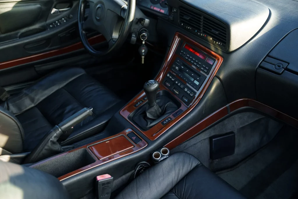 1995 BMW 850 CSi BaT 27 Motor16