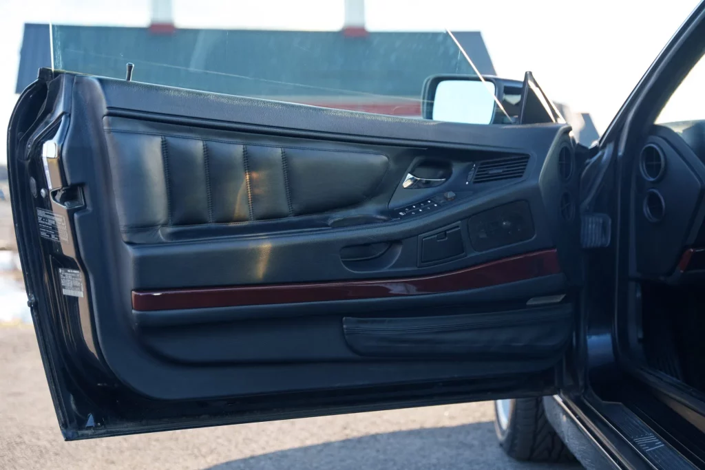 1995 BMW 850 CSi BaT 28 Motor16