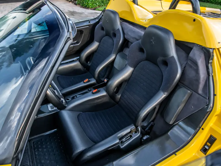 1995 Ferrari F50 Ralp Lauren 33 Motor16