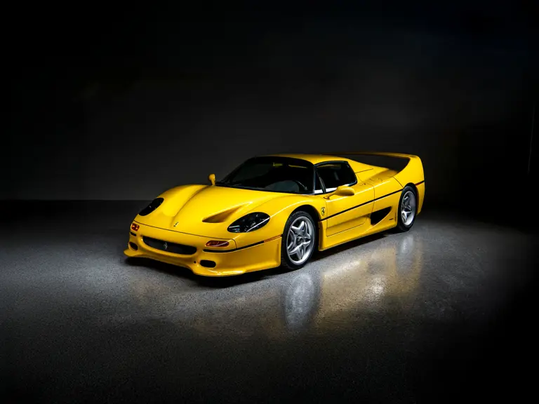 1995 Ferrari F50 Ralph Lauren. Imagen estudio.