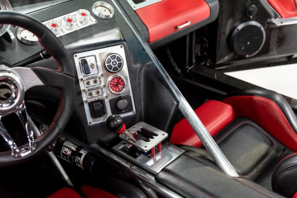 2012 Falcon F7 CarsBids 15 Motor16