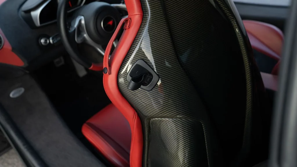 2012 mclaren mp4 12c hamilton 15 Motor16