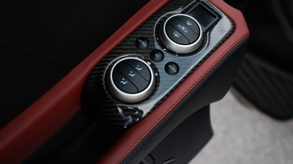 2012 mclaren mp4 12c jenson button 19 Motor16