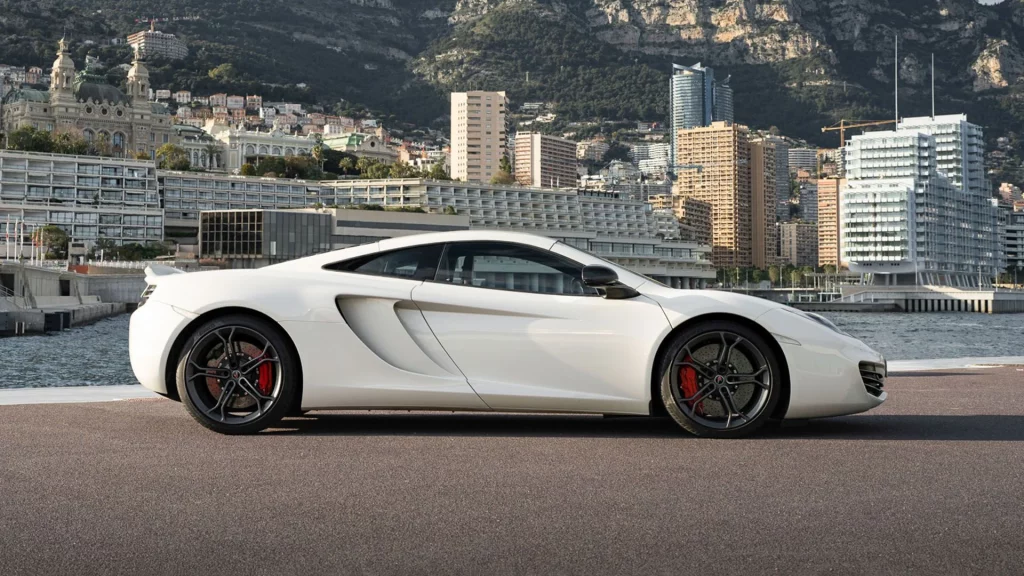 2012 mclaren mp4 12c jenson button 2 Motor16