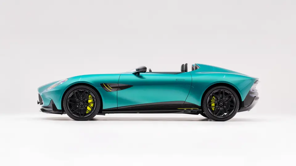 2024 Aston Martin DBR22 RM Sothebys 23 Motor16