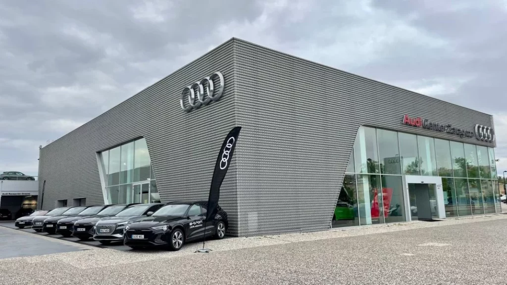 2025 Audi e tron drive 3 Motor16